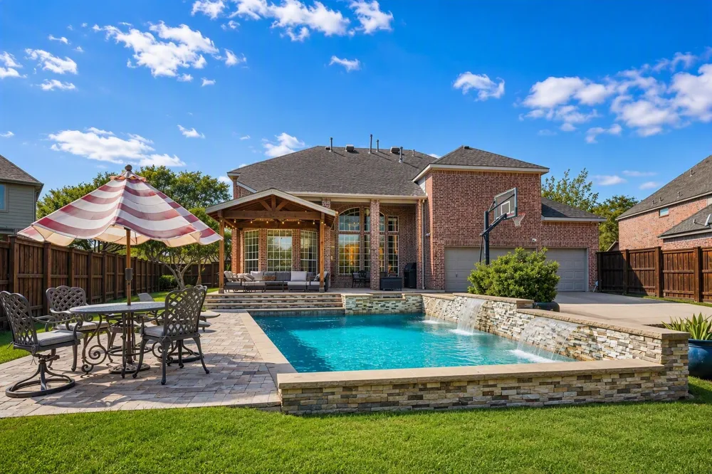 2013 Covey Glen Road McKinney, TX 75072