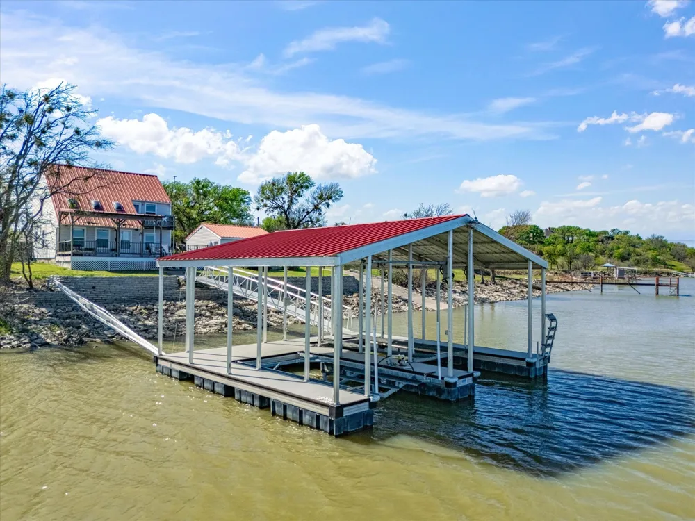 707 Marco Drive Runaway Bay, TX 76426