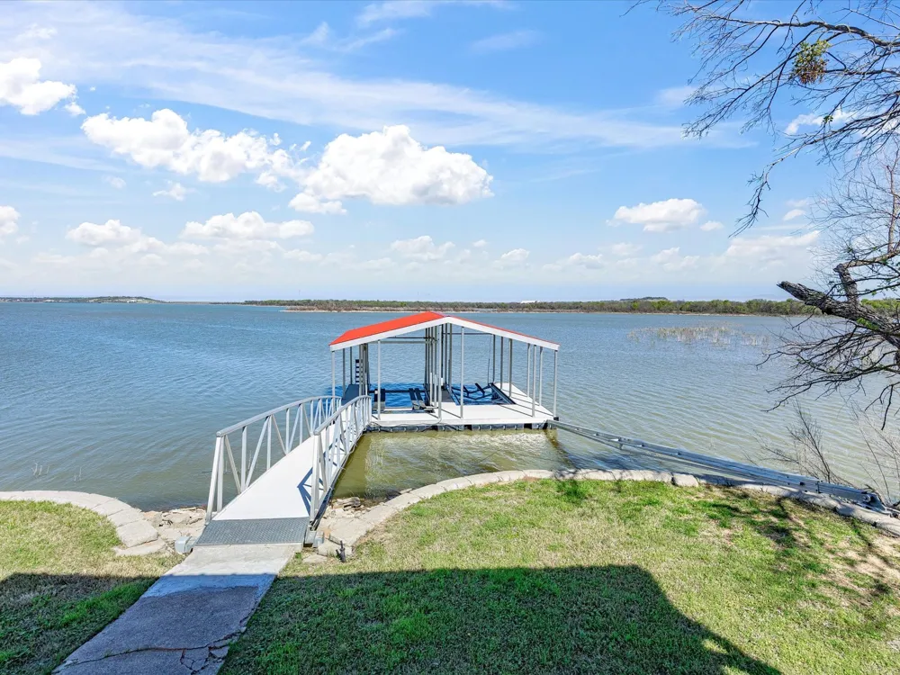 707 Marco Drive Runaway Bay, TX 76426