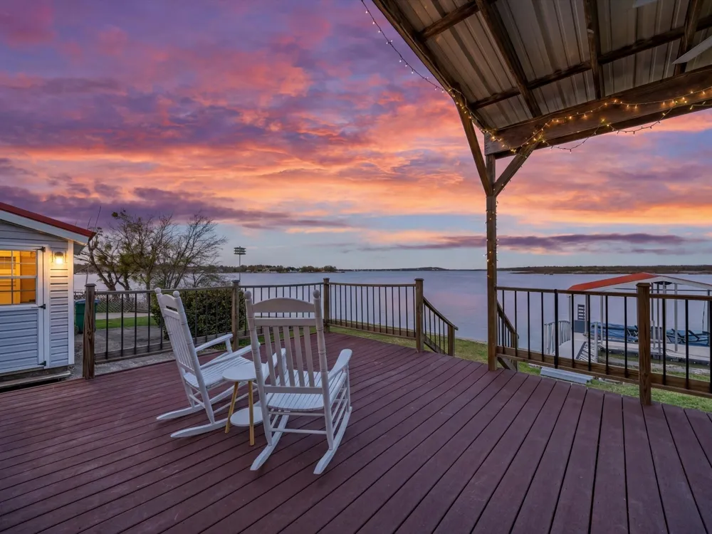 707 Marco Drive Runaway Bay, TX 76426