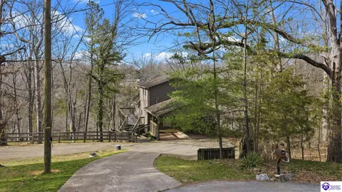 122 Pineland Lane