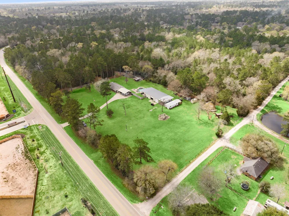 26136 Joseph Road Hockley, TX 77447