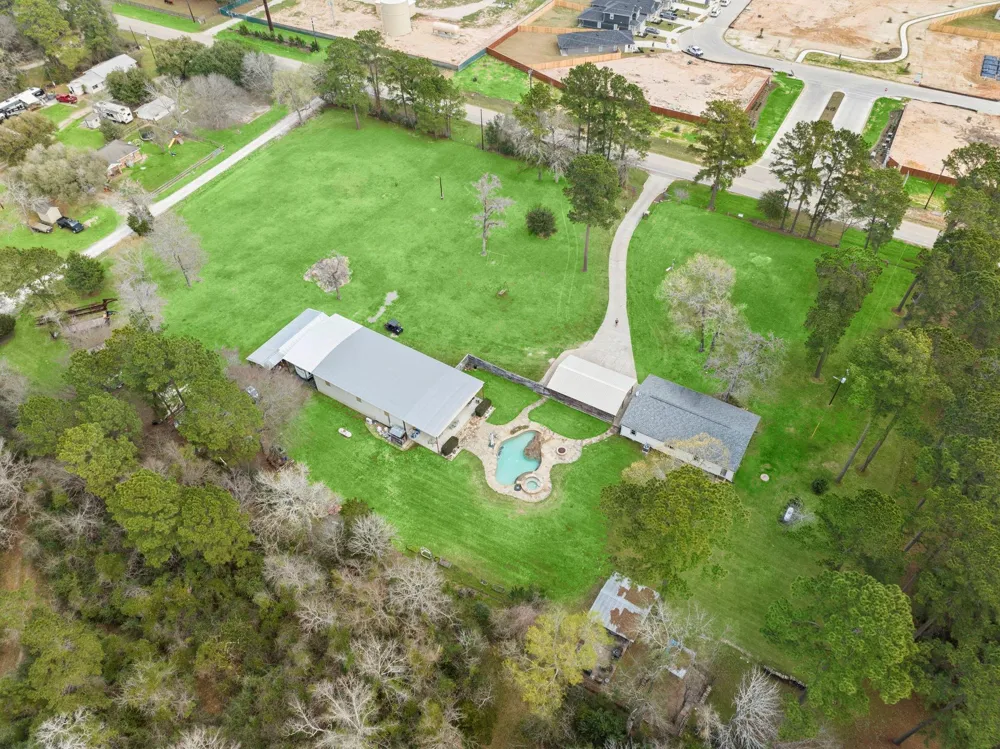 26136 Joseph Road Hockley, TX 77447