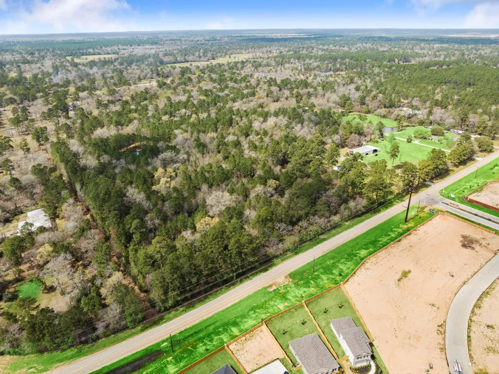 26136 Joseph Road Hockley, TX 77447