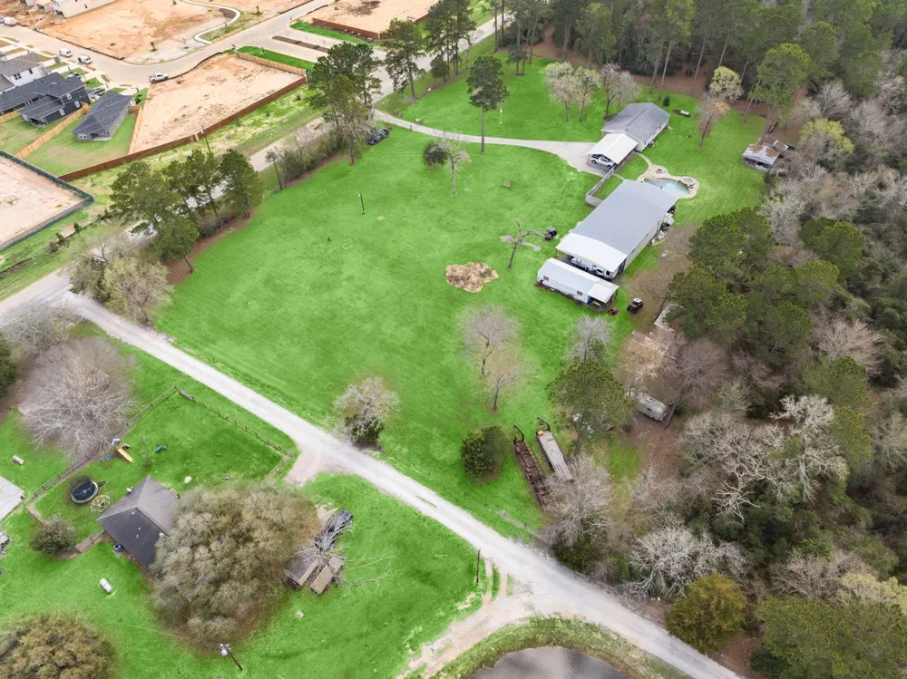 26136 Joseph Road Hockley, TX 77447
