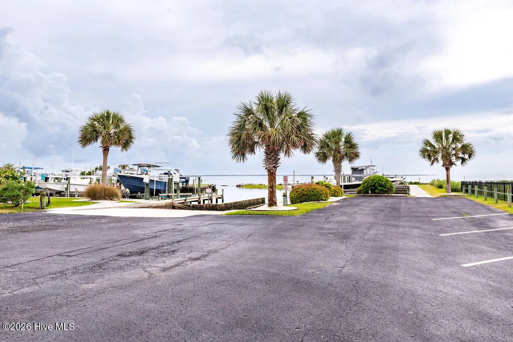 118 & 120 Pintail Lane Harkers Island, NC 28531