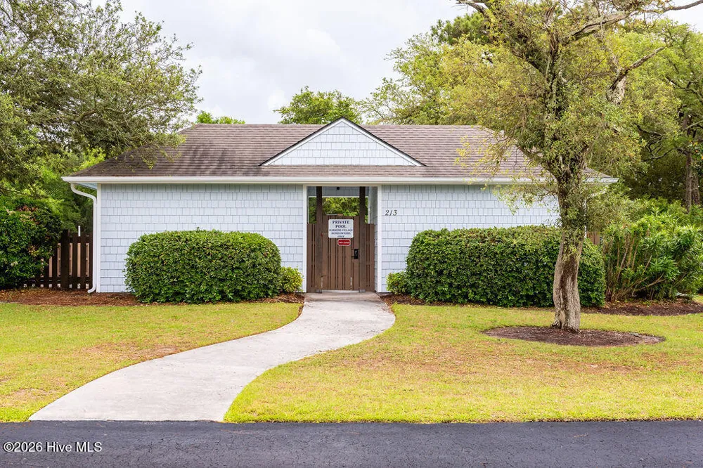 118 & 120 Pintail Lane Harkers Island, NC 28531