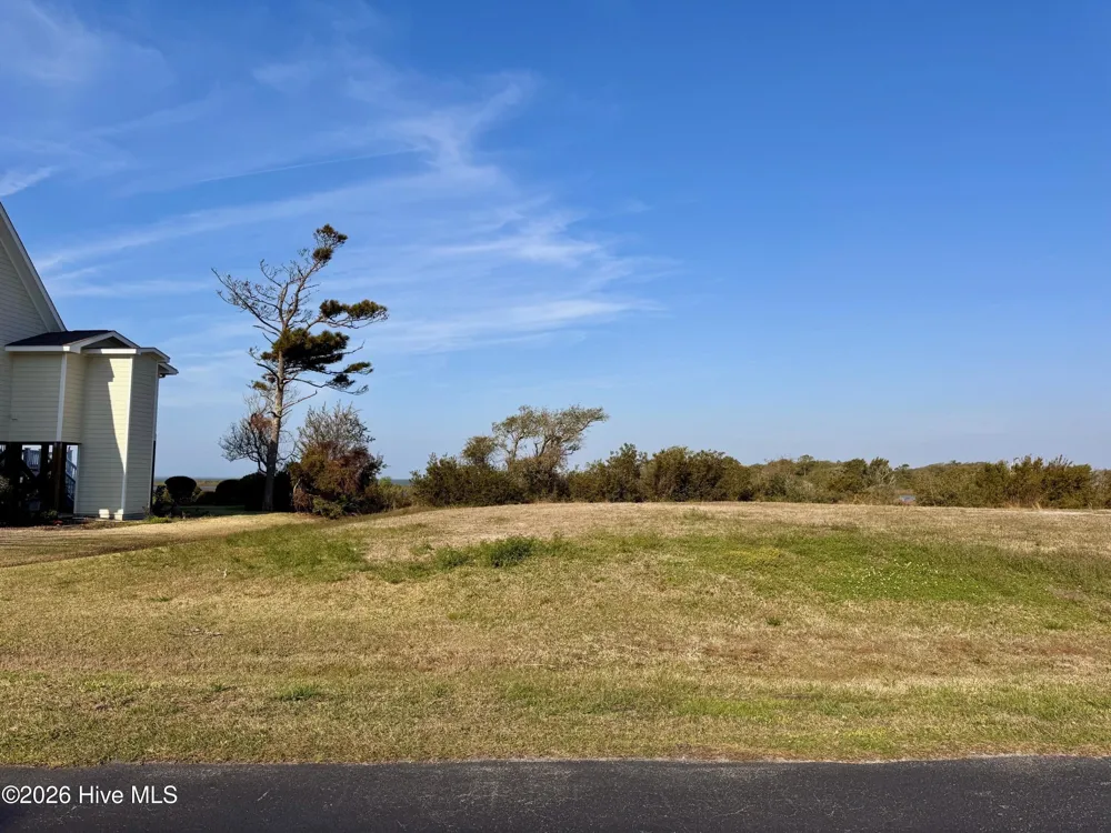 118 & 120 Pintail Lane Harkers Island, NC 28531
