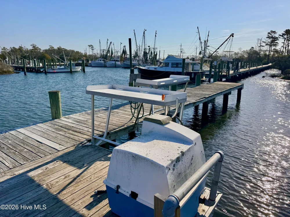 118 & 120 Pintail Lane Harkers Island, NC 28531