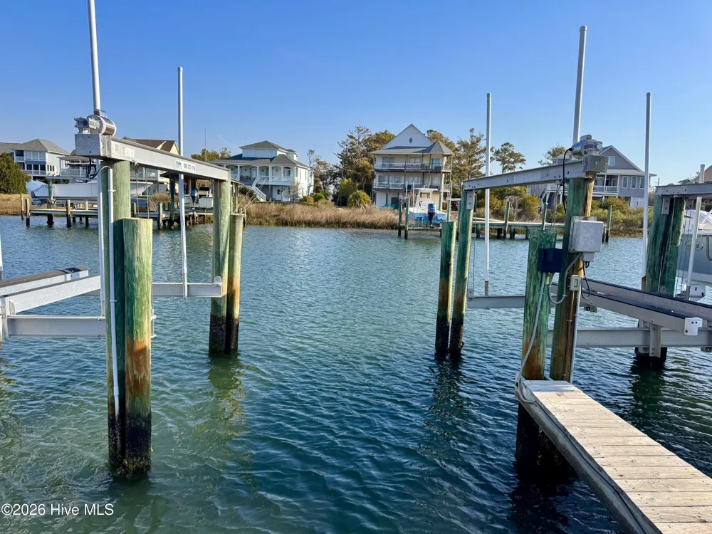 118 & 120 Pintail Lane Harkers Island, NC 28531