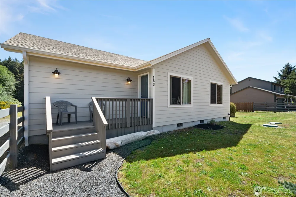 163 Ocean Boulevard Ocean City, WA 98569