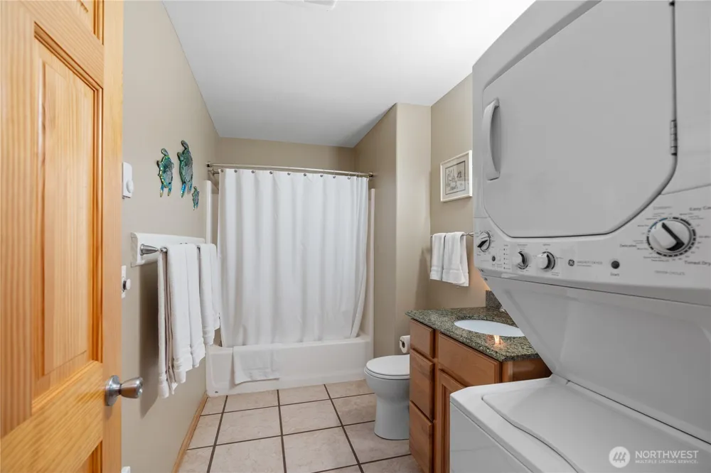 163 Ocean Boulevard Ocean City, WA 98569