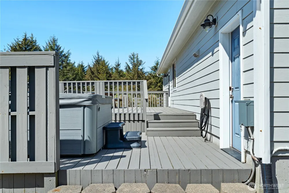 163 Ocean Boulevard Ocean City, WA 98569