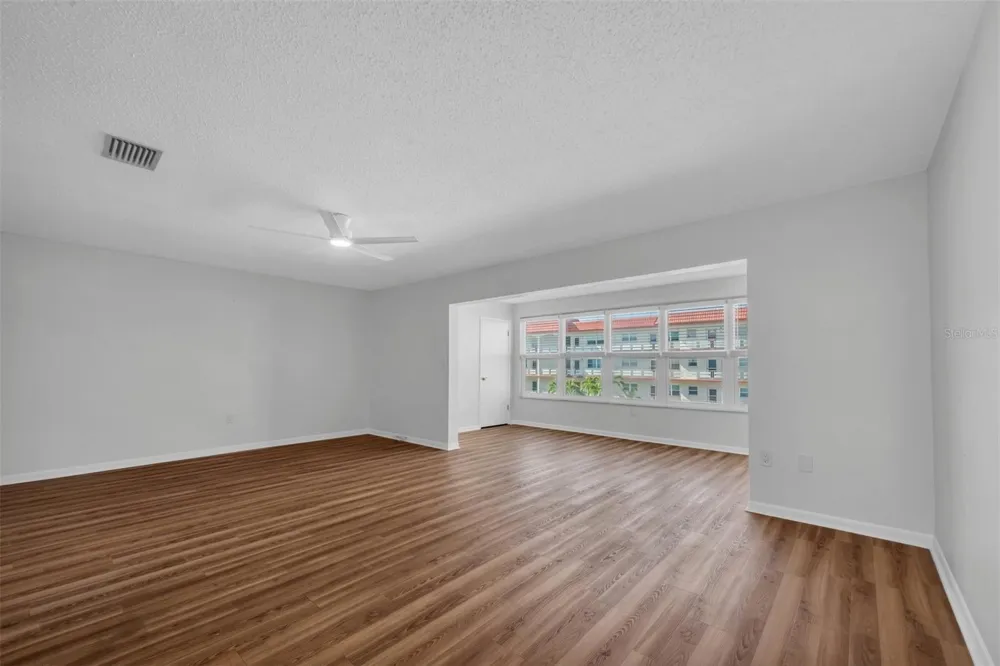 3128 59TH STREET S #303 Gulfport, FL 33707