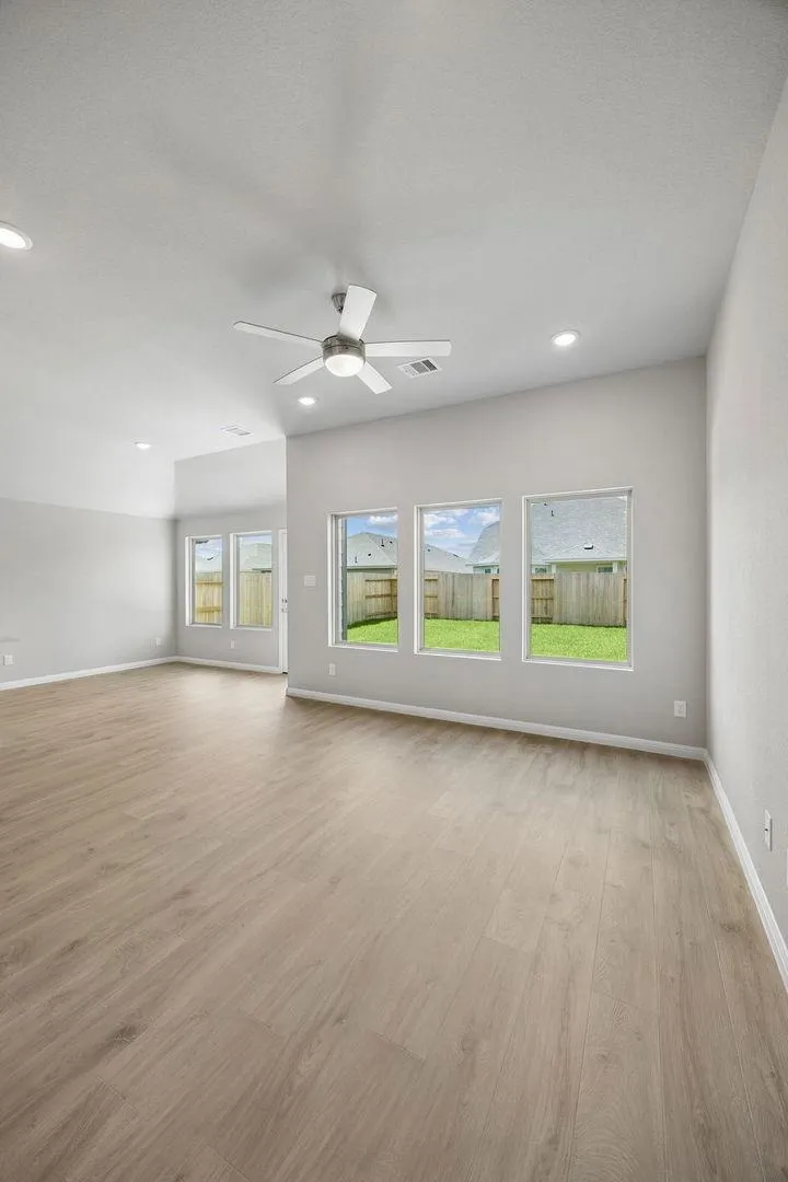 1214 Pavia Fields Drive Huffman, TX 77336