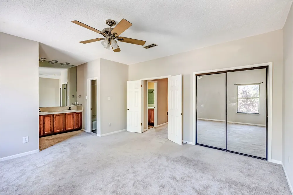 10819 Crown Colony Drive #19 Austin, TX 78747