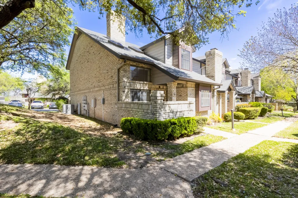 10819 Crown Colony Drive #19 Austin, TX 78747