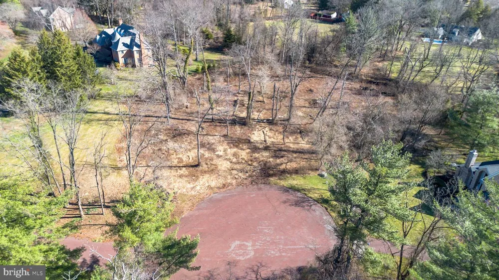 5 LANDFALL LANE Princeton, NJ 08540