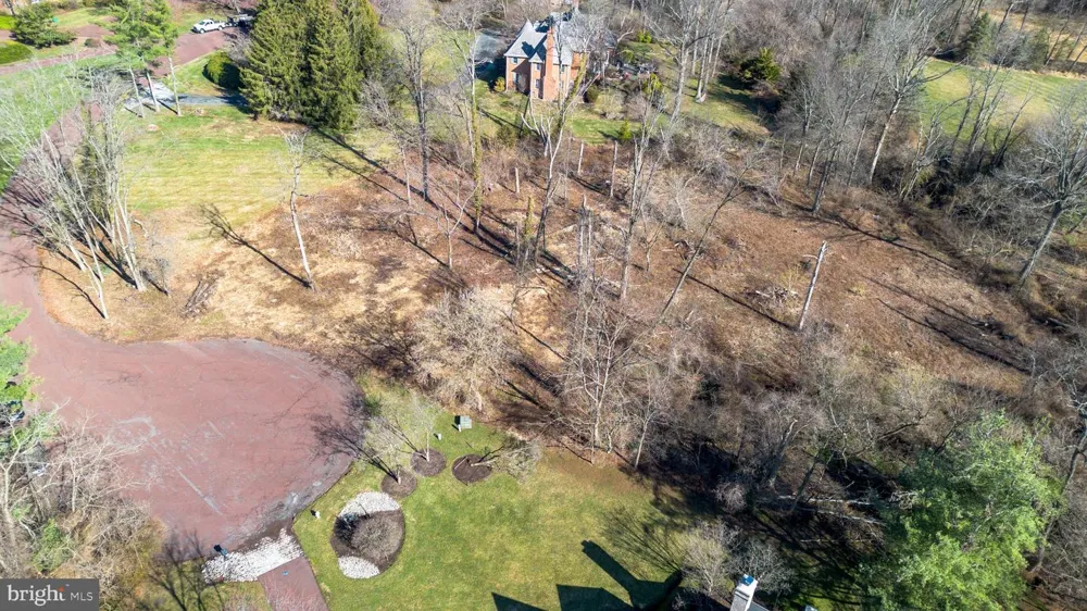 5 LANDFALL LANE Princeton, NJ 08540