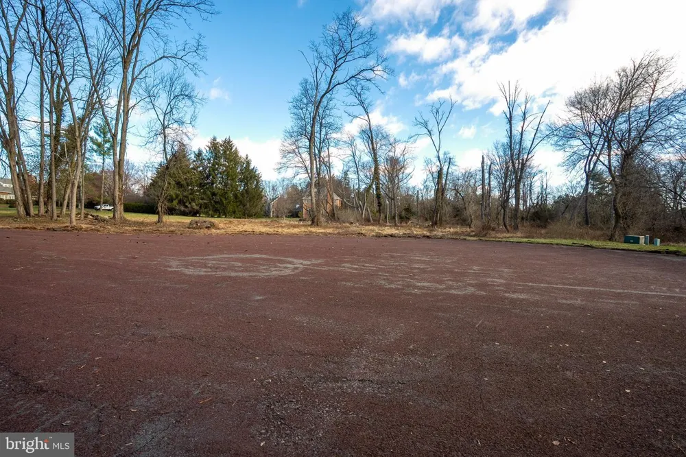 5 LANDFALL LANE Princeton, NJ 08540