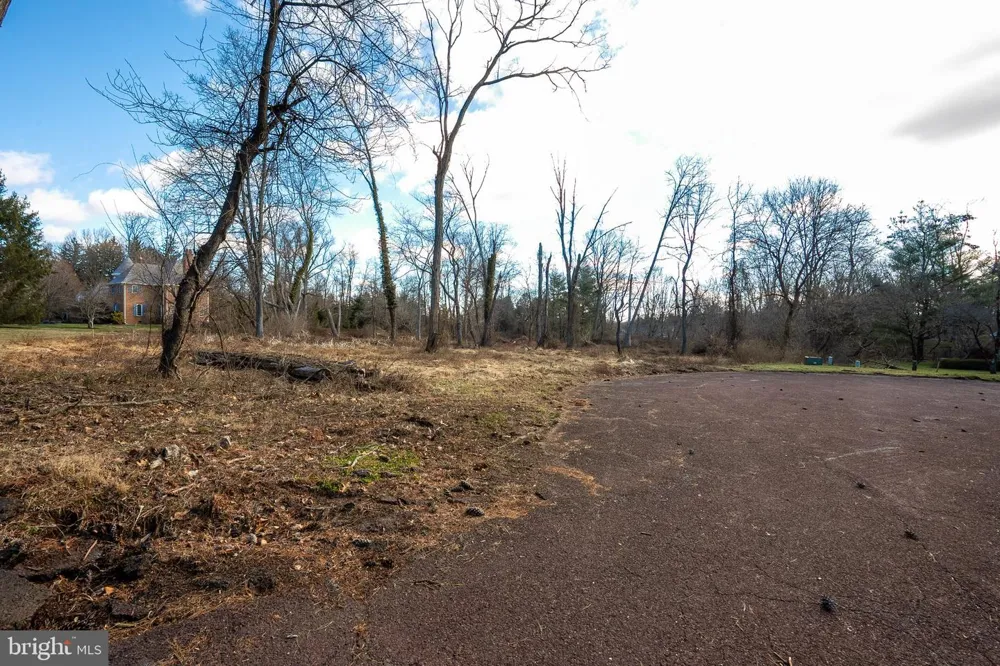 5 LANDFALL LANE Princeton, NJ 08540