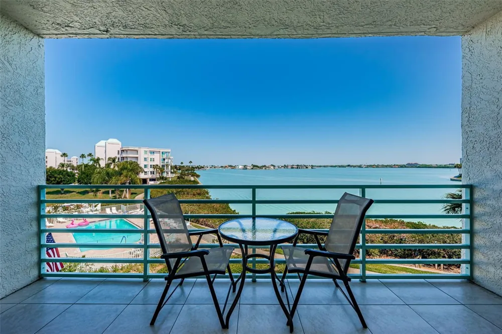 7979 SAILBOAT KEY BOULEVARD S #205 South Pasadena, FL 33707