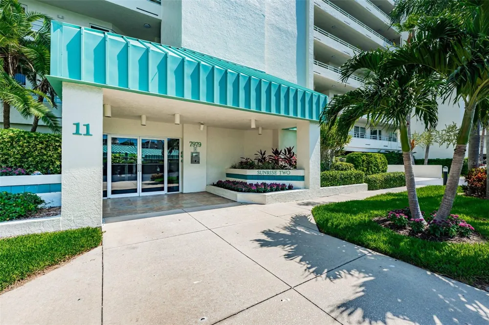 7979 SAILBOAT KEY BOULEVARD S #205 South Pasadena, FL 33707