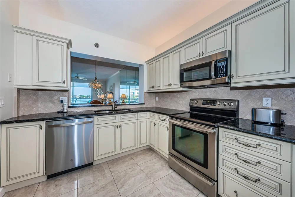 7979 SAILBOAT KEY BOULEVARD S #205 South Pasadena, FL 33707
