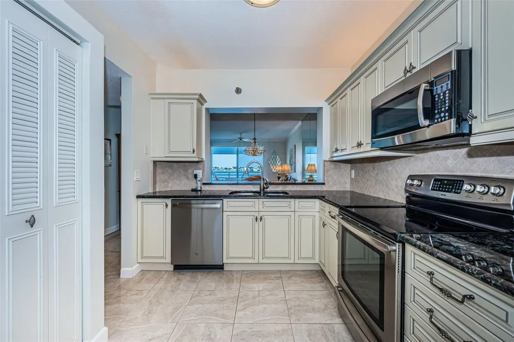 7979 SAILBOAT KEY BOULEVARD S #205 South Pasadena, FL 33707