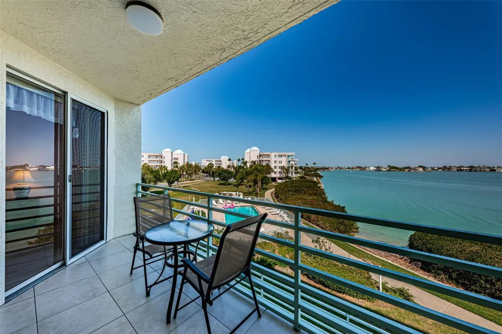 7979 SAILBOAT KEY BOULEVARD S #205 South Pasadena, FL 33707