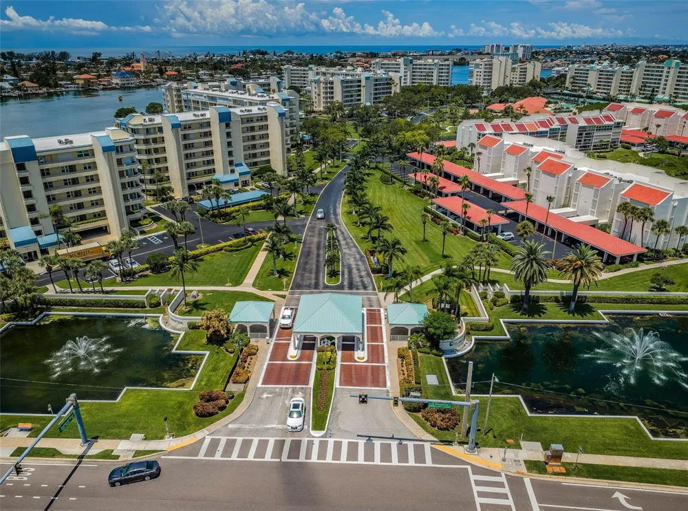7979 SAILBOAT KEY BOULEVARD S #205 South Pasadena, FL 33707