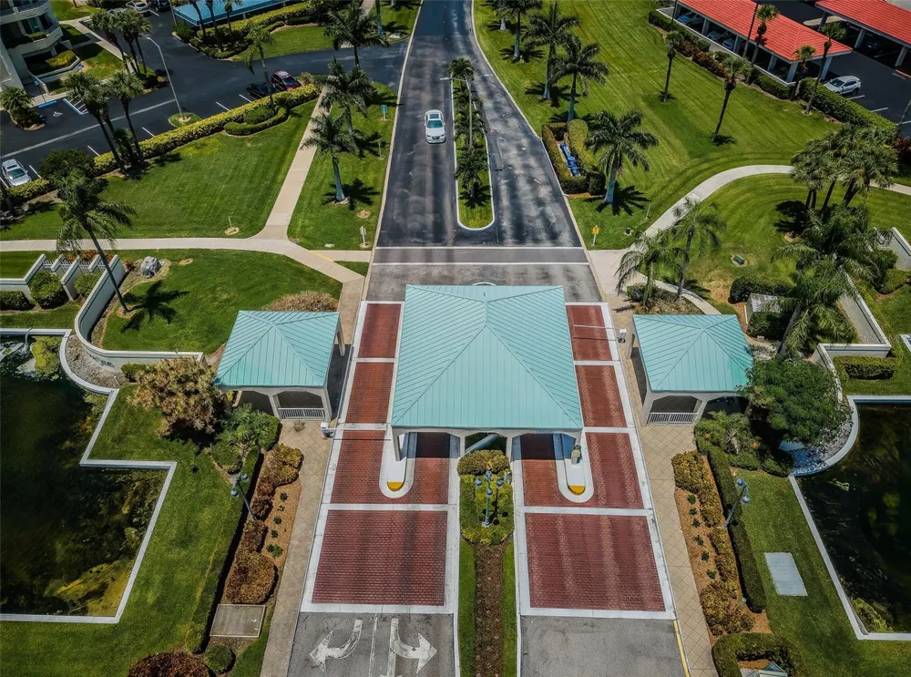 7979 SAILBOAT KEY BOULEVARD S #205 South Pasadena, FL 33707