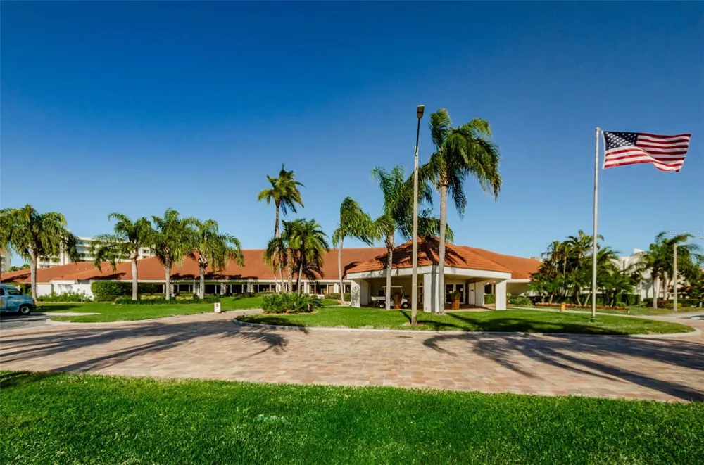 7979 SAILBOAT KEY BOULEVARD S #205 South Pasadena, FL 33707