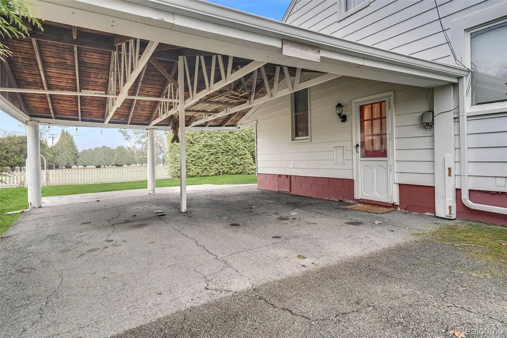 7972 3rd Street Delaware Township, MI 48434