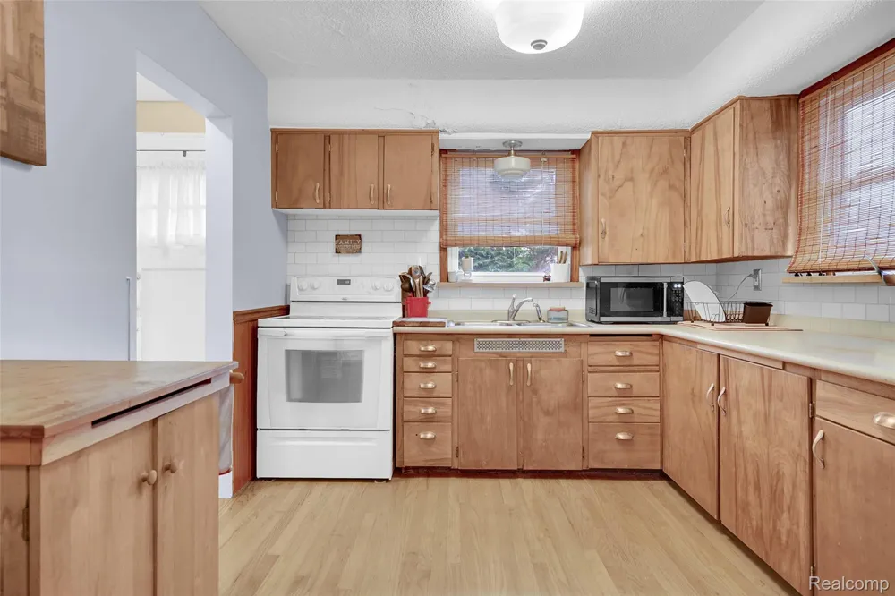 7972 3rd Street Delaware Township, MI 48434
