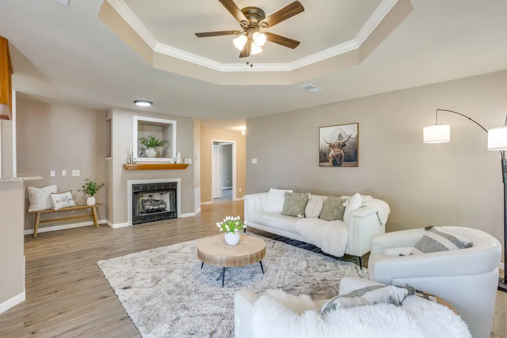 108 S Douglas Street Covington, TX 76636