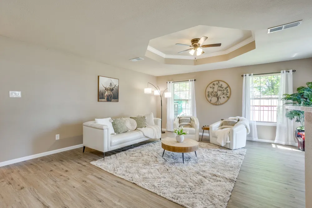 108 S Douglas Street Covington, TX 76636