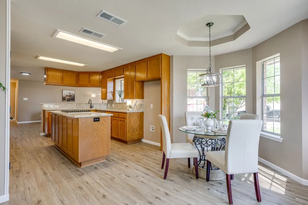 108 S Douglas Street Covington, TX 76636