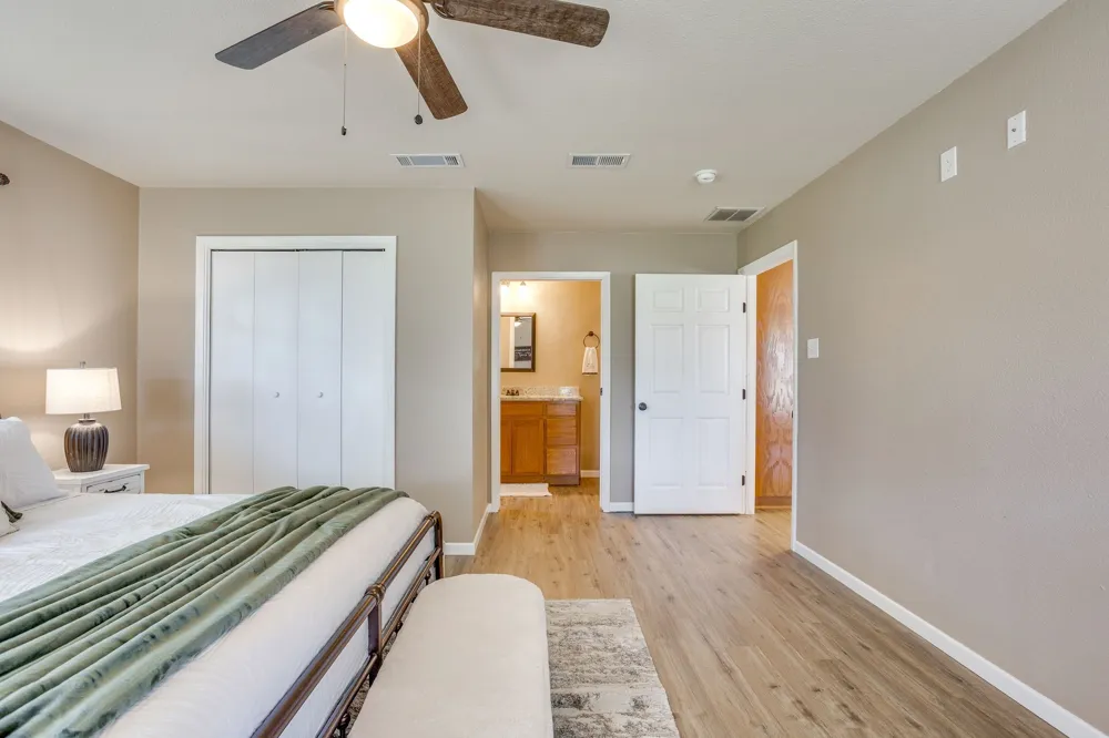 108 S Douglas Street Covington, TX 76636