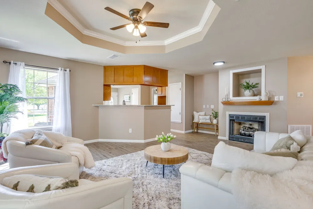 108 S Douglas Street Covington, TX 76636