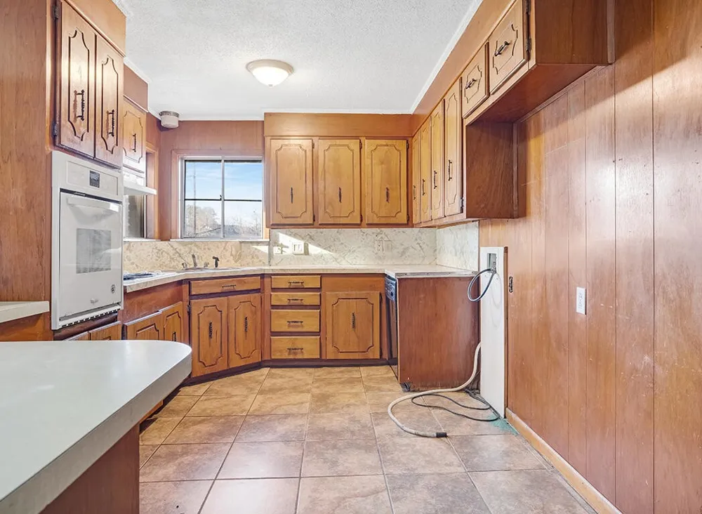 504 Redwater Road Wake Village, TX 75501