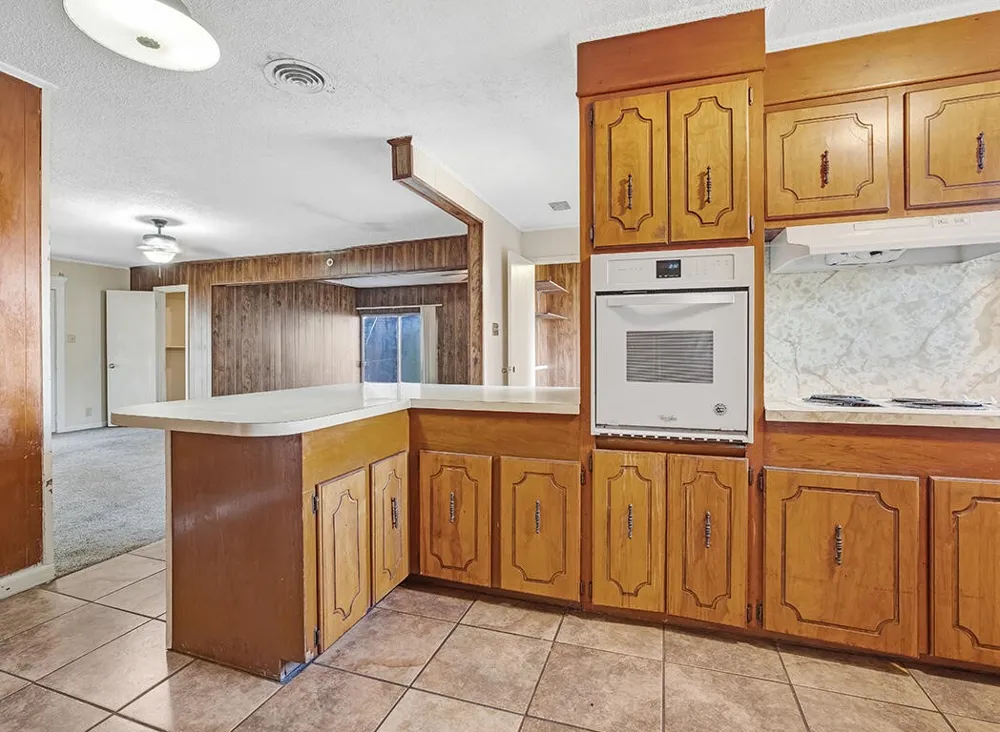 504 Redwater Road Wake Village, TX 75501