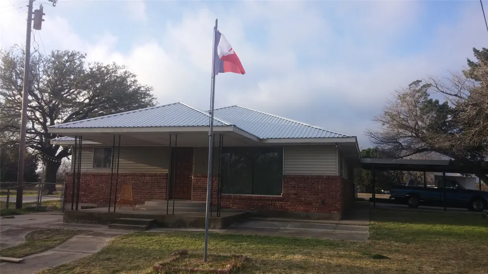 104 County Road 1296 Morgan, TX 76671
