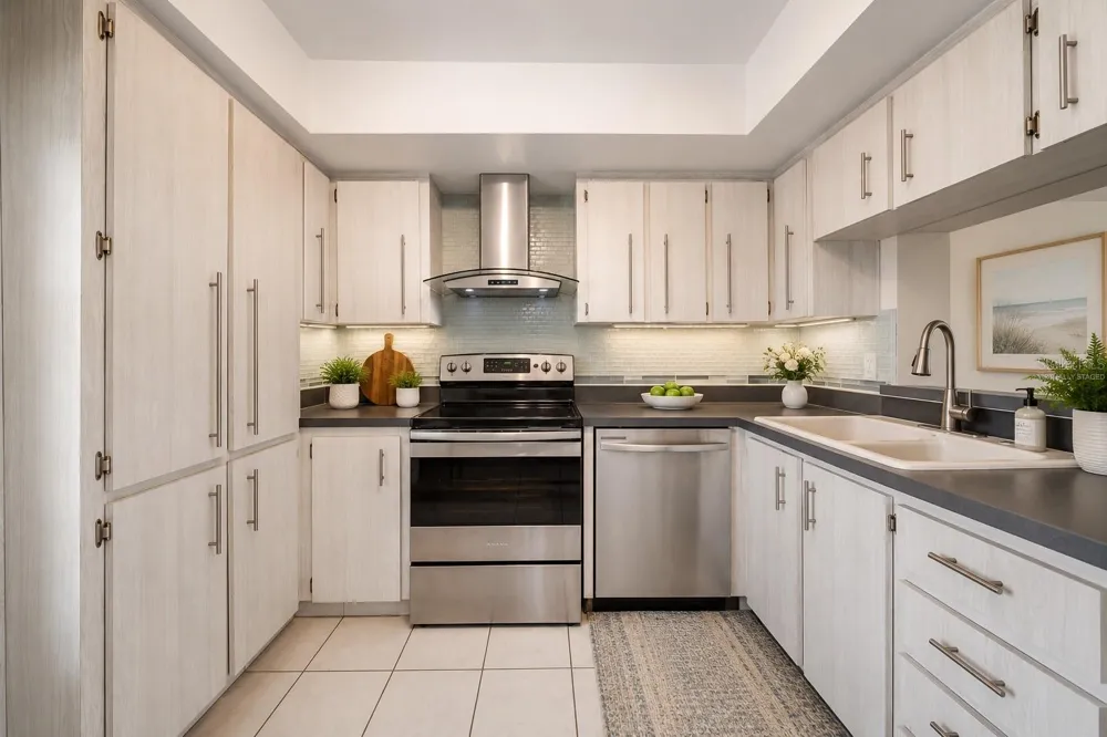 2621 COVE CAY DRIVE #606 Clearwater, FL 33760
