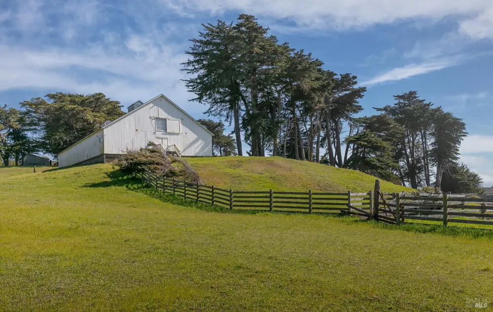 100 Lupine Close The Sea Ranch, CA 95497