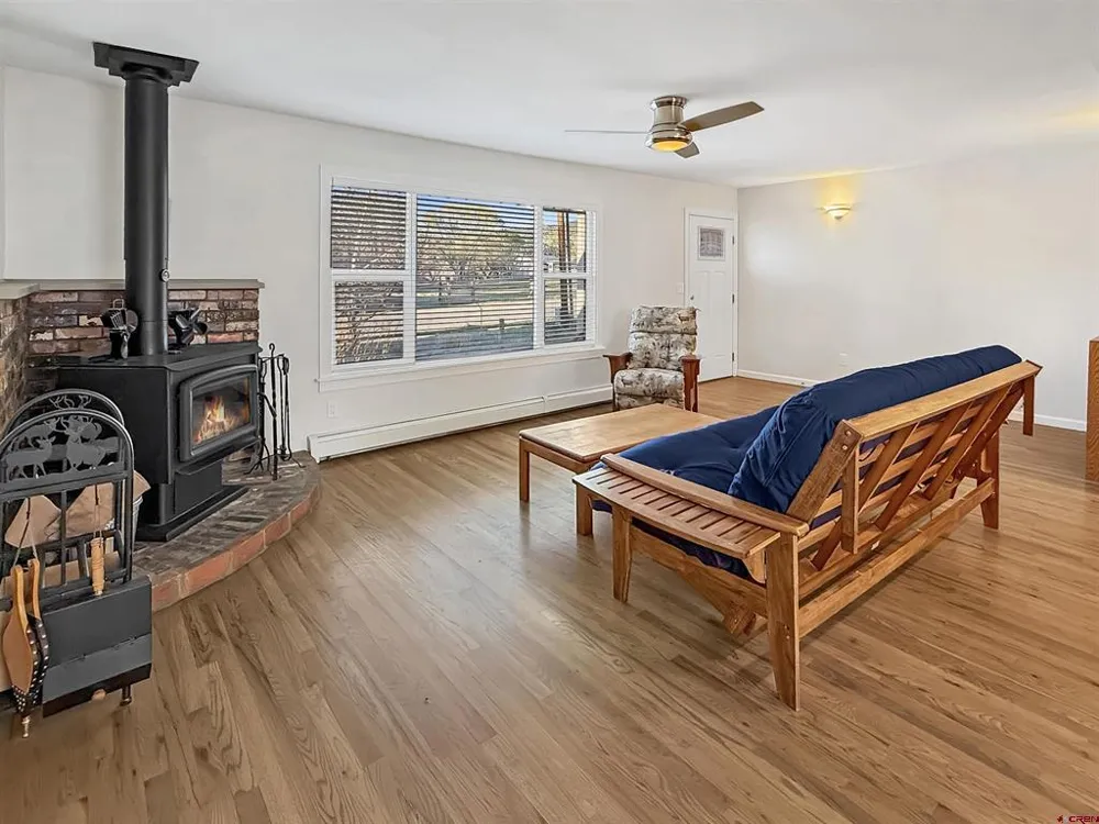 1515 2nd Street Paonia, CO 81428
