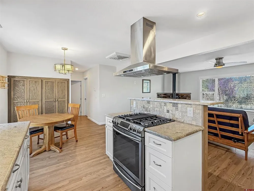 1515 2nd Street Paonia, CO 81428