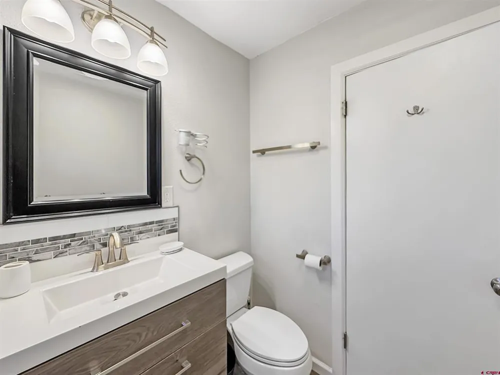 1515 2nd Street Paonia, CO 81428
