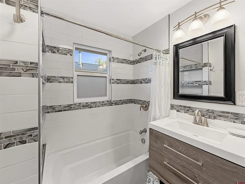 1515 2nd Street Paonia, CO 81428