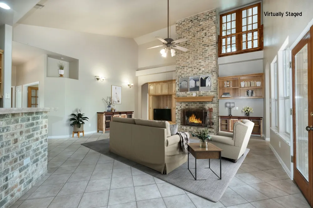 430 Indian Hills Trl Kyle, TX 78640